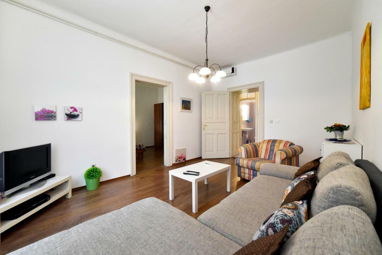 Apartment Central Zagreb Extérieur photo